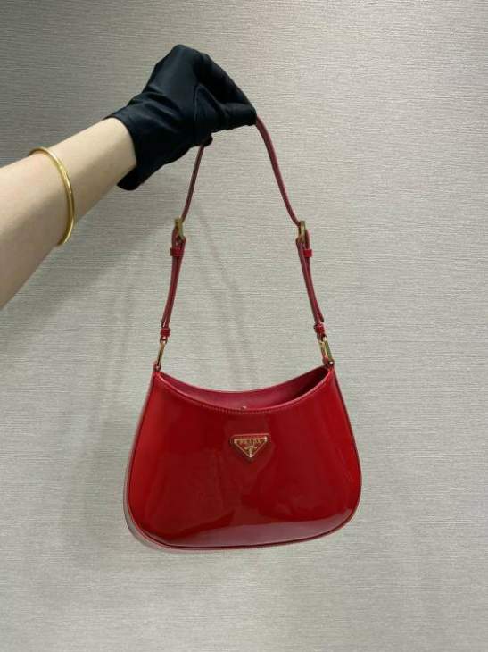 Picture of Prada Handbags _SKUfw185064543fw